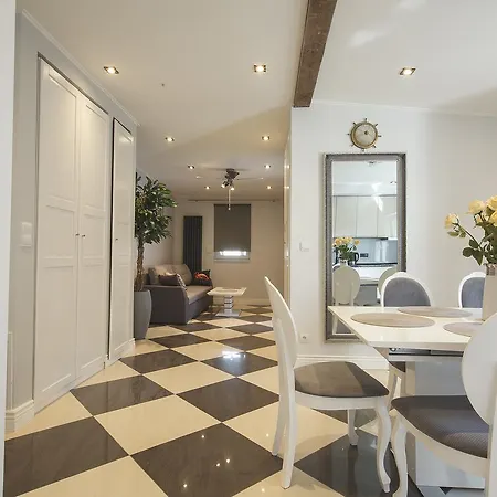 The Palazzo Ii Lägenhet Sopot