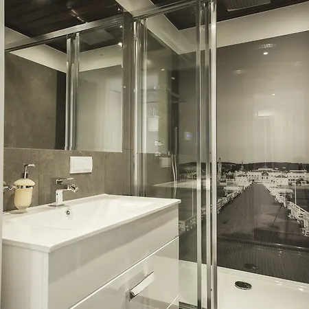 The Palazzo Ii Sopot